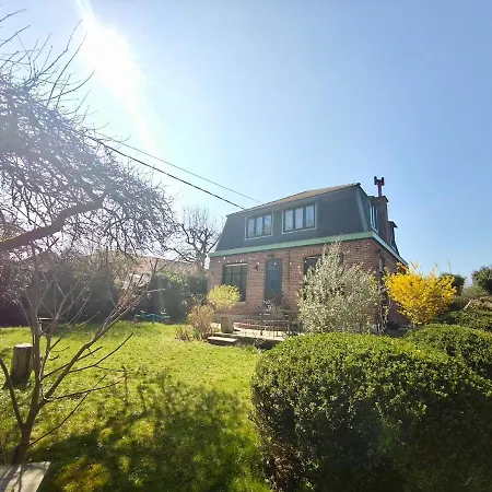 Le De Cassandre Holiday home *